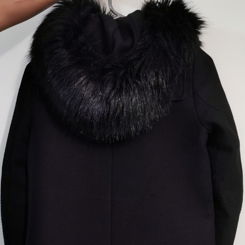 Coat - Picture 2 of 2